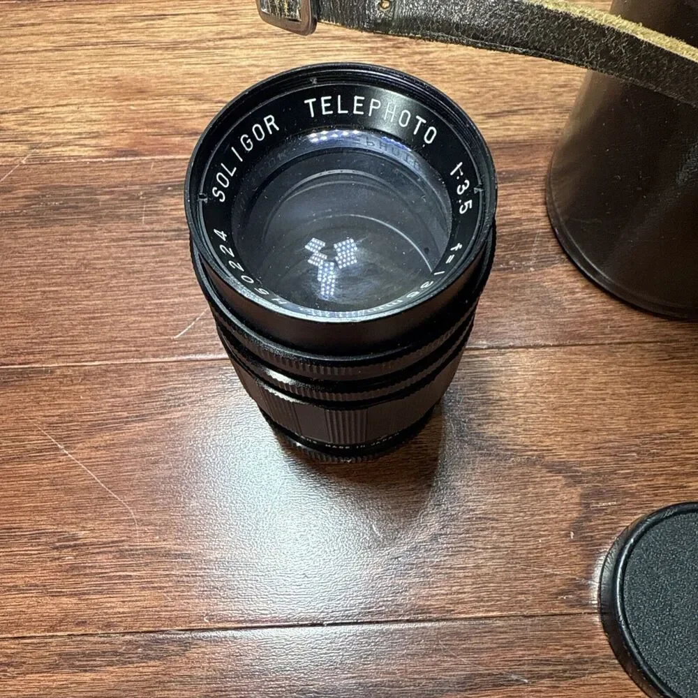 Soligor f=l 35mm, l:3.5 Telephoto Lens Vintage No. H55097 W/ Vtg Nippon Case